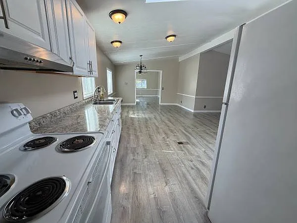 10203 217th Avenue Ct E — Photo 2