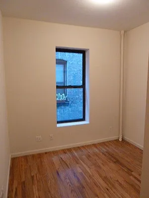 Rented by Chartwell Manhattan Realty | media 30