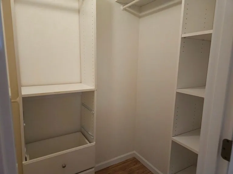 5536 Cottonwood Ct S — Photo 11