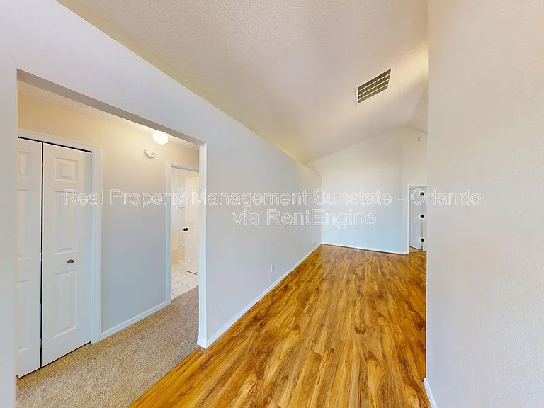 5662 Rywood Dr — Photo 4