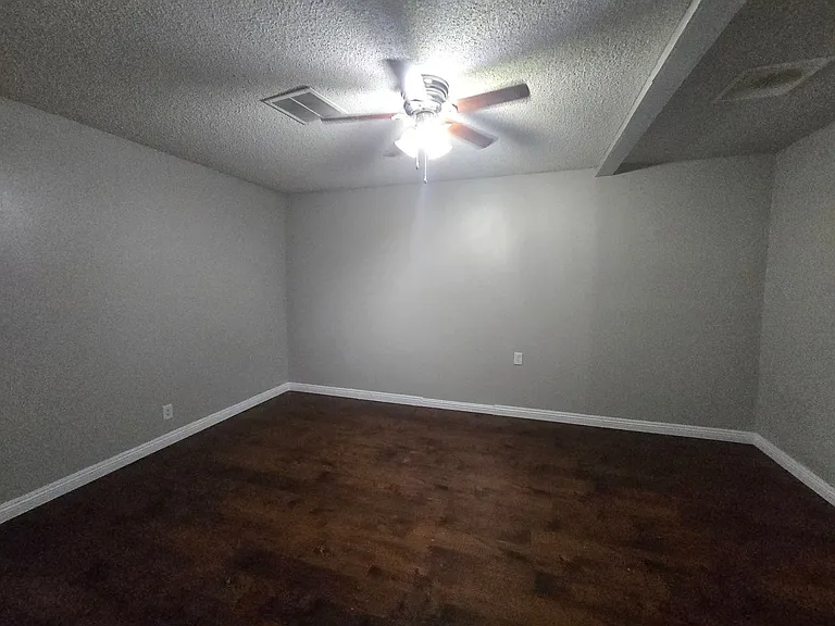 3904 Nixson Dr — Photo 17