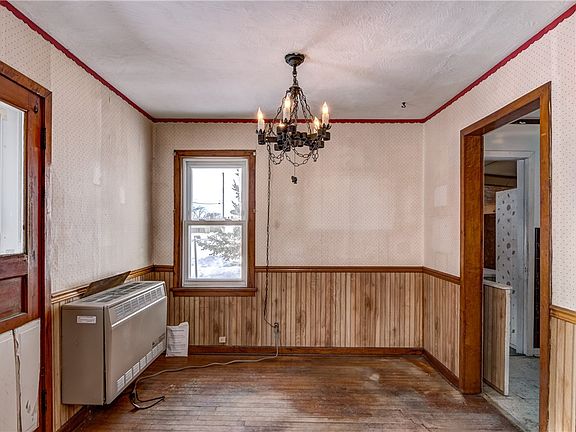 5th image of 2214 Fenner Street