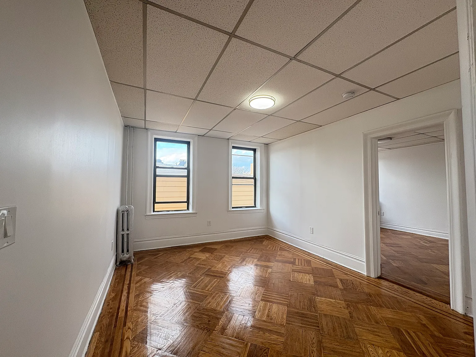 1 bed, 700 sqft, $2,000 — Photo 2