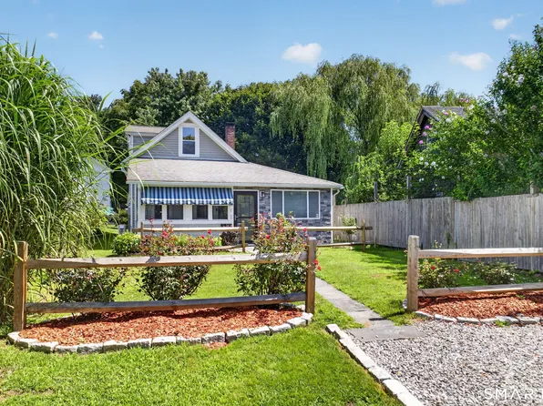 58 Union Street, Deep River, CT 06417