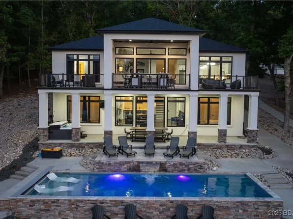 280 Oak Dr, Sunrise Beach, MO 65079