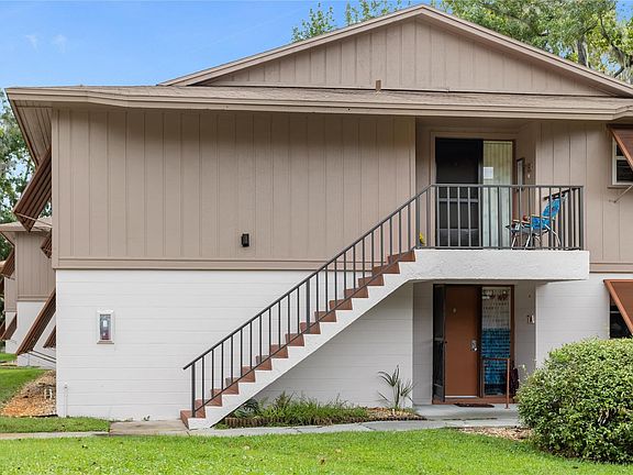 2nd image of 150 Wax Myrtle Woods Court