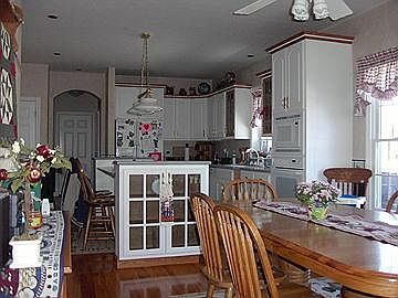 3rd image of 205 E Morningside Dr