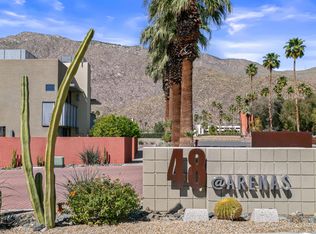 671 E Arenas Rd, Palm Springs, CA 92262