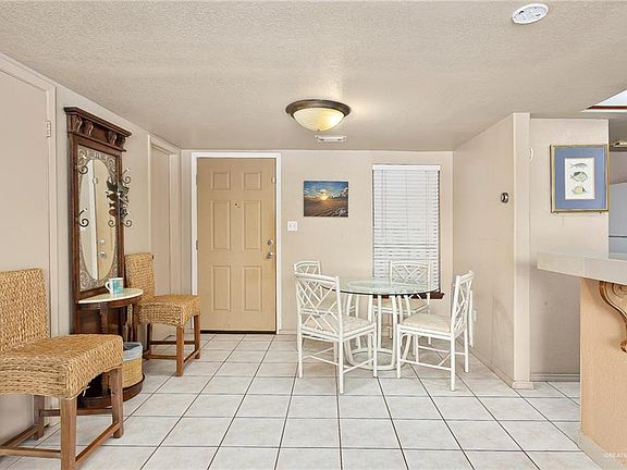 5th image of 203 W Marlin St APT 6
