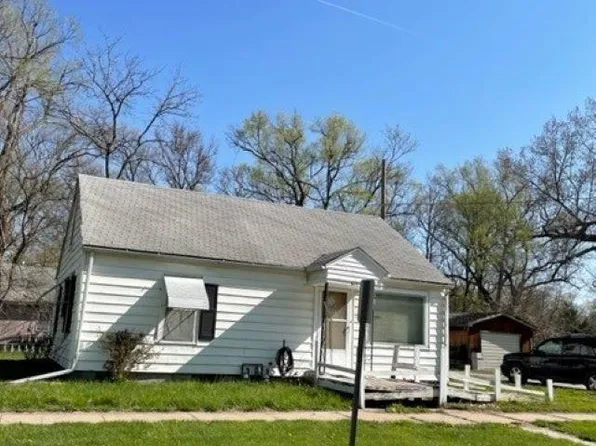 611 E Market St, Red Oak, IA 51566