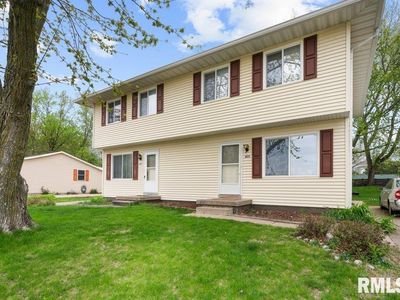 6741-6743 Hillandale Rd, Davenport, IA, 52806