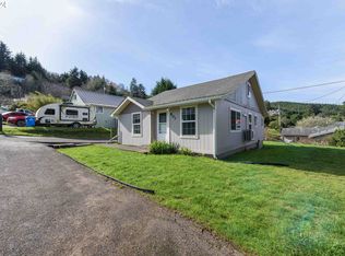 803 Doyle St, Reedsport, OR 97467