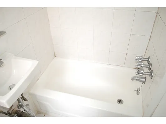 Rented by Bellmarc Realty | media 23