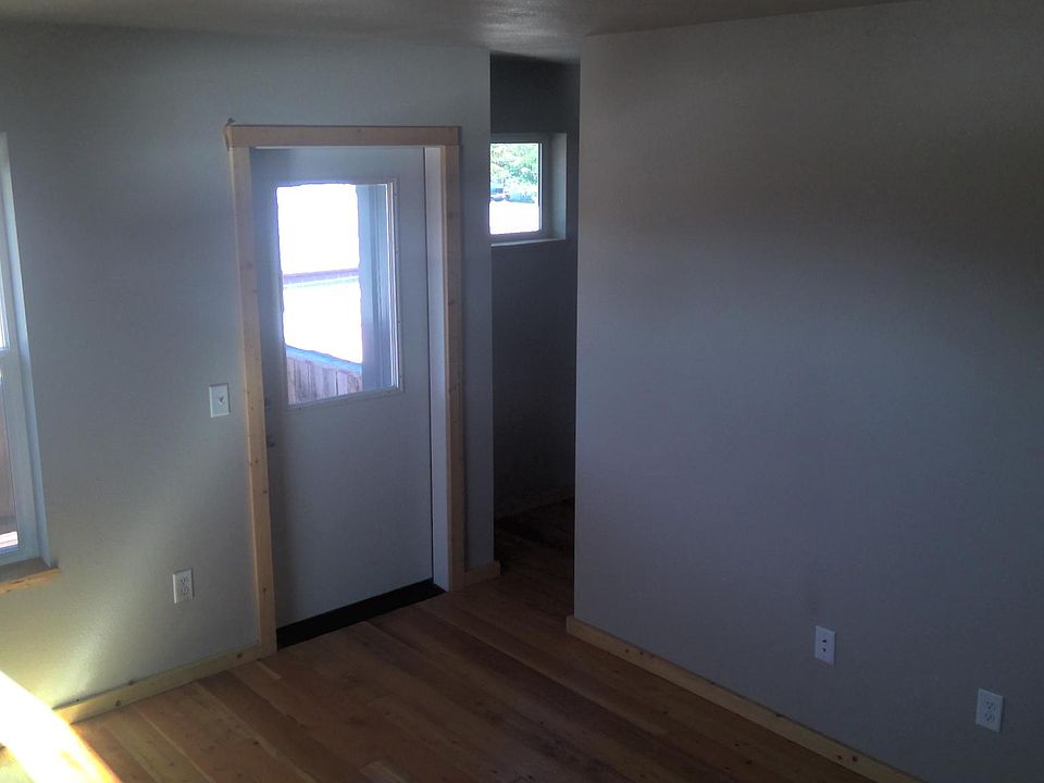 1st image of 2114 Livingston Ave