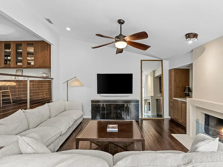 6124 Summer Creek Cir — Photo 14