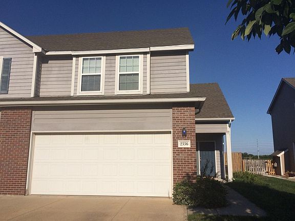 2nd image of 2336 Surrey Dr