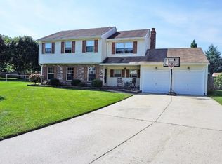 3 Heath Ct, Mount Laurel, NJ 08054