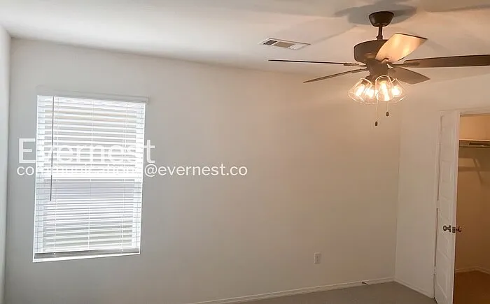 6680 Hollywood Ave — Photo 10