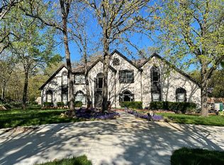 4204 Summit Pl, Sand Springs, OK 74063