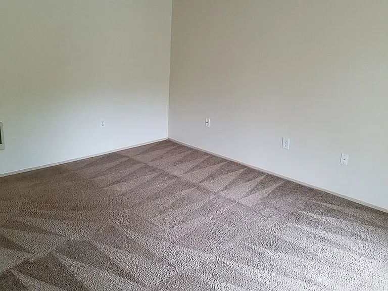 154-Sandy Dr Apts — Photo 12