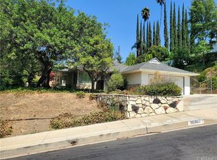 16657 Oldham St, Encino, CA 91436