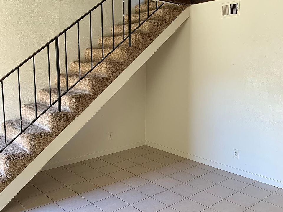 1st image of 2320 Bernay Ct