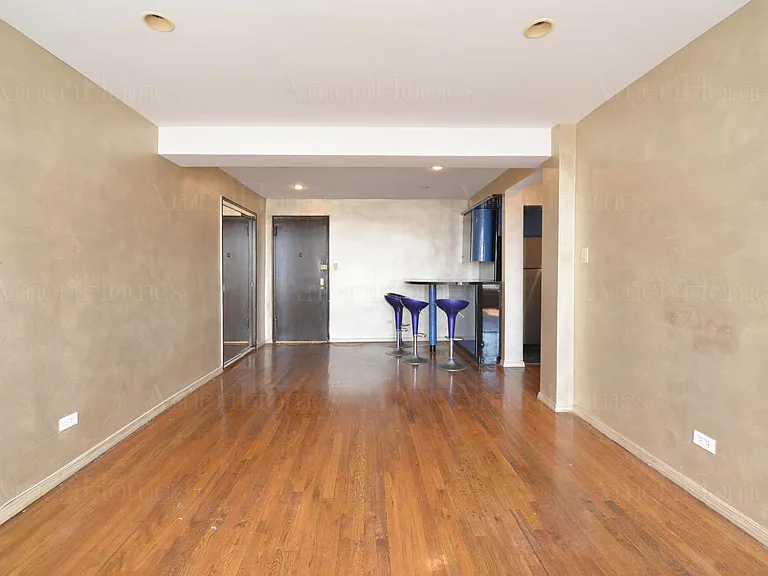 2800 Coyle St #311 — Photo 5