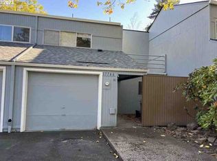 17766 NW Lakeway Ct, Beaverton, OR