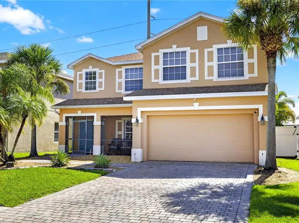 8250 Silver Birch WAY, LEHIGH ACRES, FL 33971