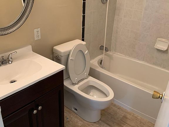 Full Bath