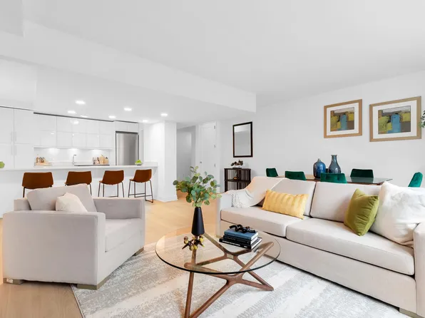 1438 Third Avenue image 1 of 15