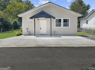 21 Short North Wall St, Calhoun, GA 30701