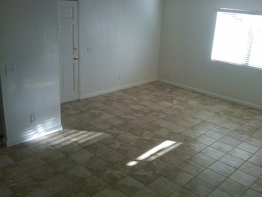 1st image of 618 S Pine St APT D
