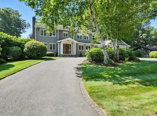 425 Inverness Ln, Longmeadow, MA 01106