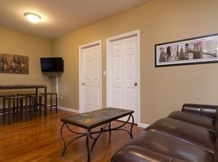 226 E 53rd St, Brooklyn, NY 11203