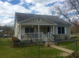 164 Clark St, Fitzgerald, GA 31750