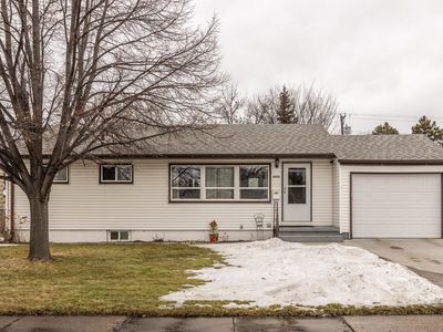 1404 N 11th St, Bismarck, ND, 58501