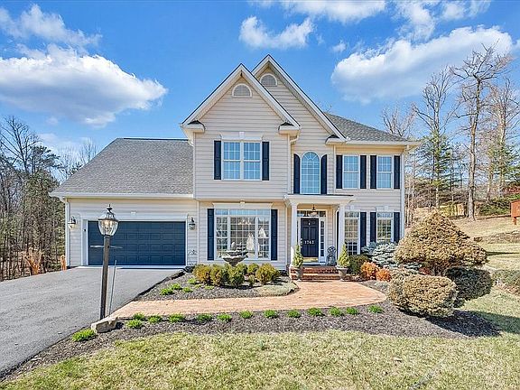 2nd image of 1743 Innsbrooke Dr