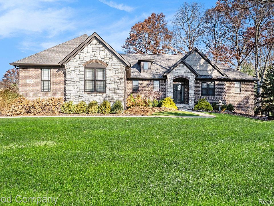 1st image of 1058 Watersmeet Dr