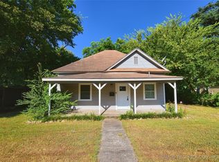 802 S College Ave, Tahlequah, OK 74464