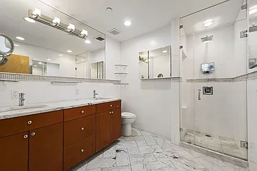 Rented by Jeffrey M Weinstein, LREB