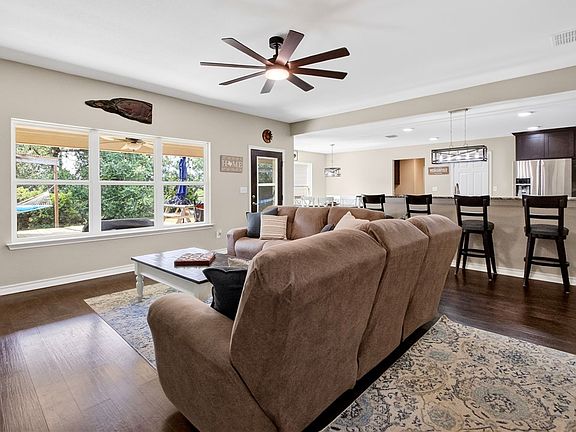 4th image of 210 Coastal Wildwood Dr