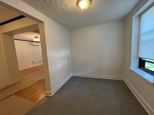 Rented by Sterea Agency | media 24