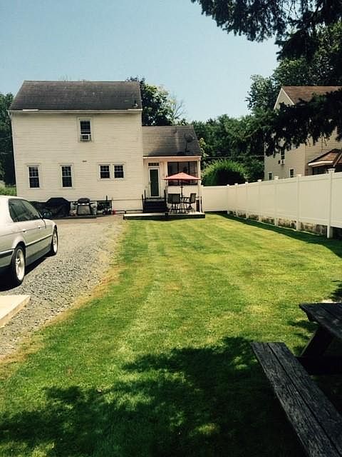 2nd image of 899 Hoosick Rd