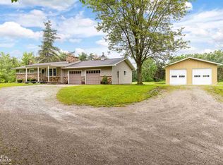 1492 Mayer Rd, Columbus, MI 48063