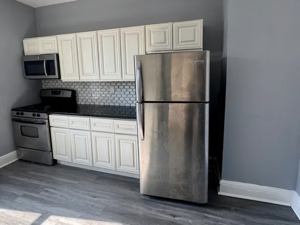 6700 Park Avenue image 4 of 10