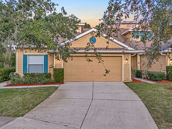2nd image of 20407 Harvest Oak Ct