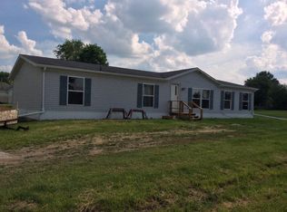 15478 Aspen Dr, Georgetown, IL 61846