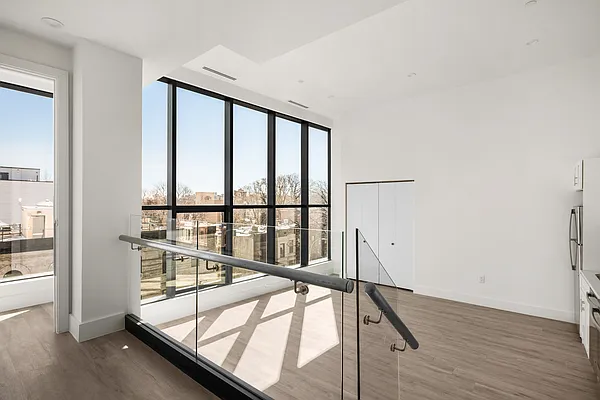 Rented by Compass | media 13