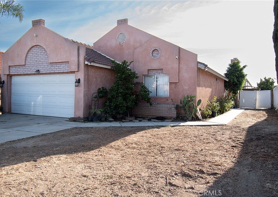 1st image of 8416 Reseda Ave